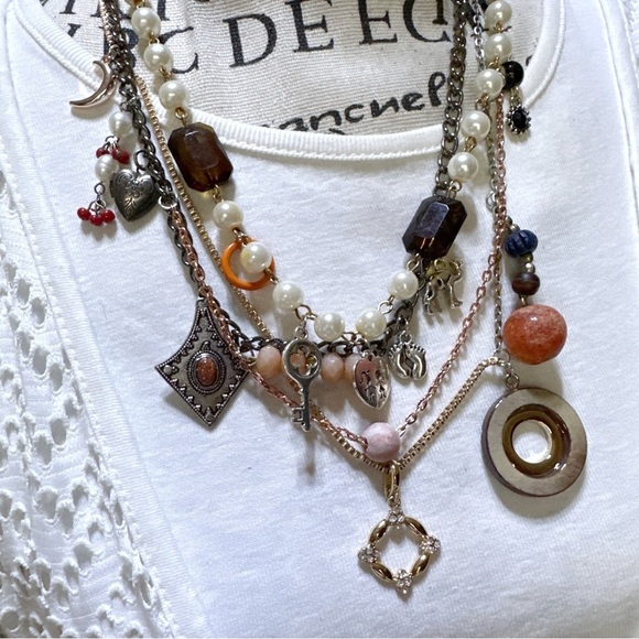 Alquimia Multicolor Charm Necklace - Picture 3 of 8